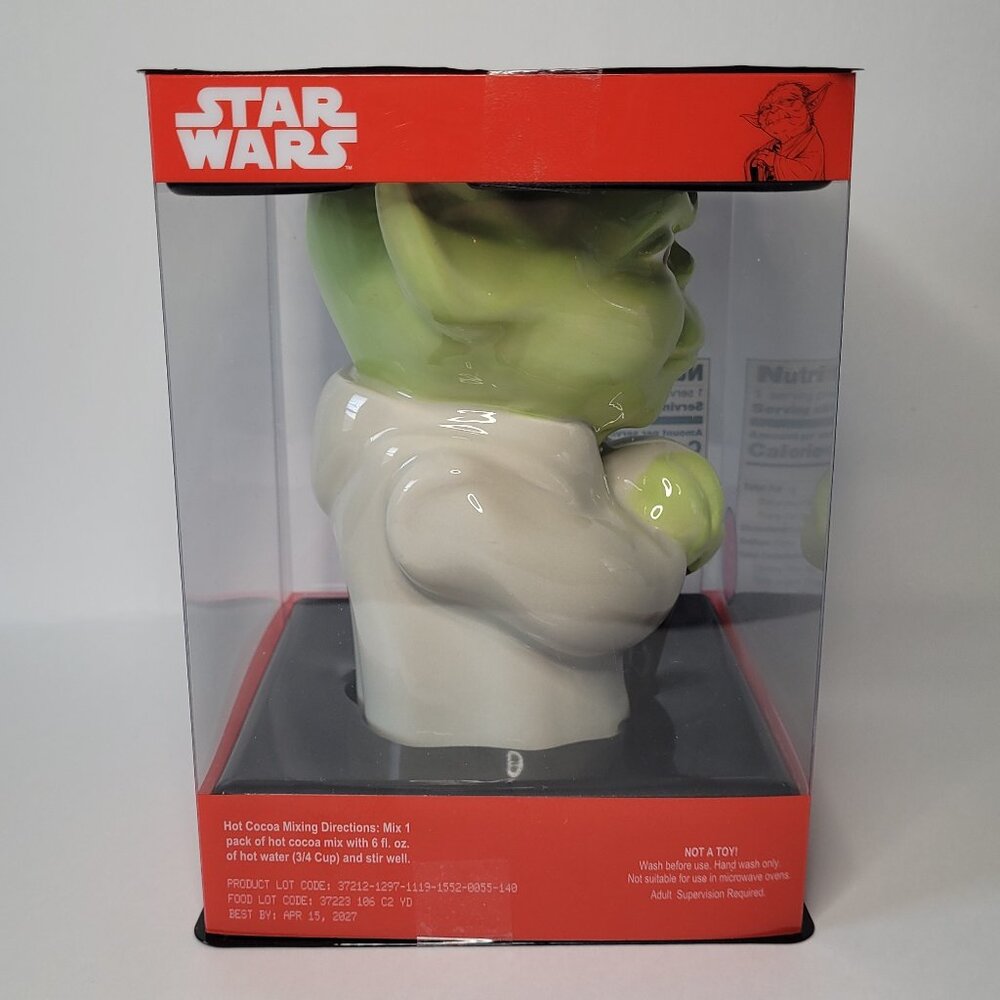 Star Wars Yoda Ceramic Goblet with Hot Chocolate Cocoa Mix NEW Whimsical Disney - Picture 2 of 8